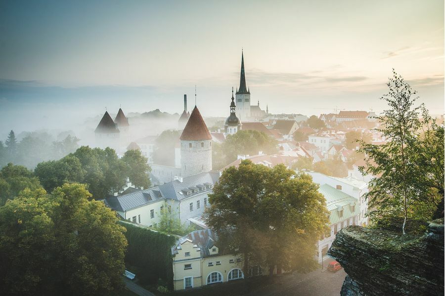 Tallinn c Hendrik Mändla