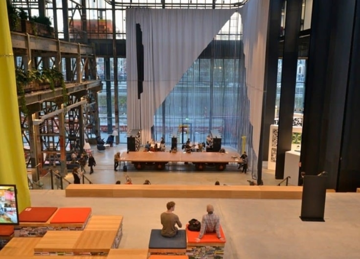 Loc Hal Foto Eimer Wieldraaijer Bibliotheekblad jpeg